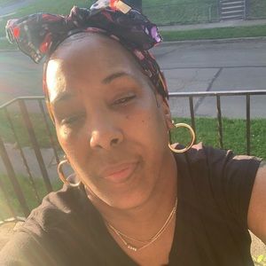 Meet your Posher, Dawn